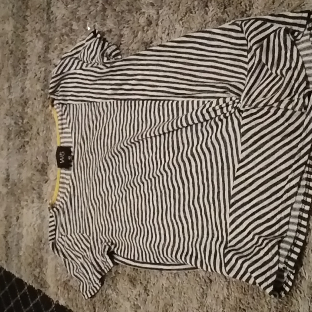 Striped shirt black and white size extra small